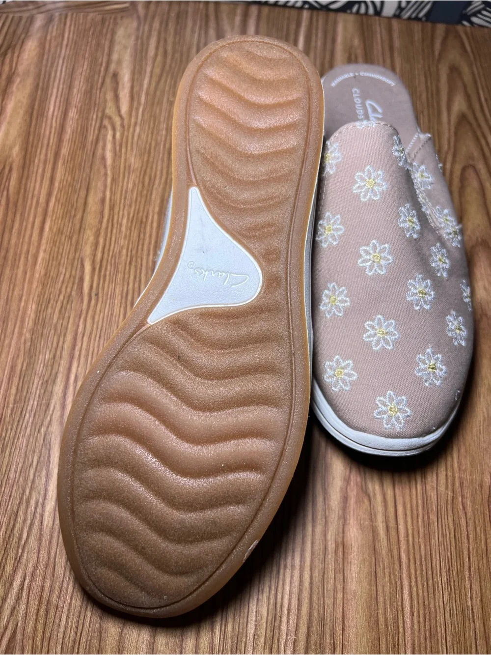 Clarks Cloudsteppers Breeze Shore Mule Clog Womens Sz 6.5_3